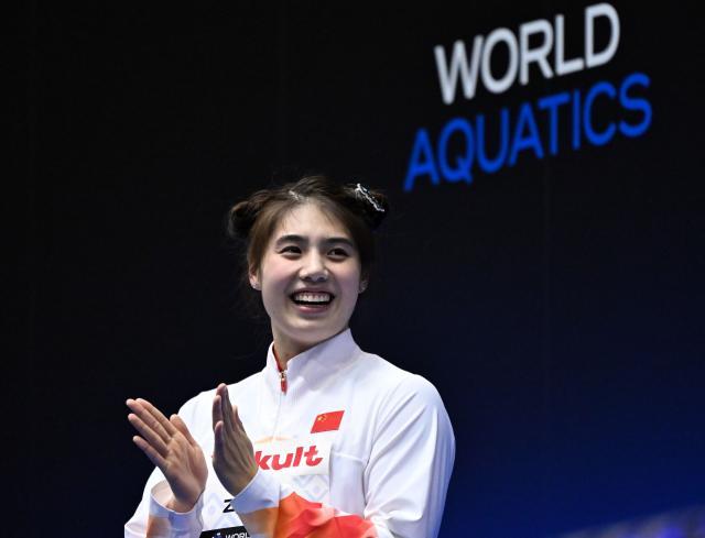 天天赢球-世锦赛收官日：中国男混接力摘银 徐嘉余张雨霏第3